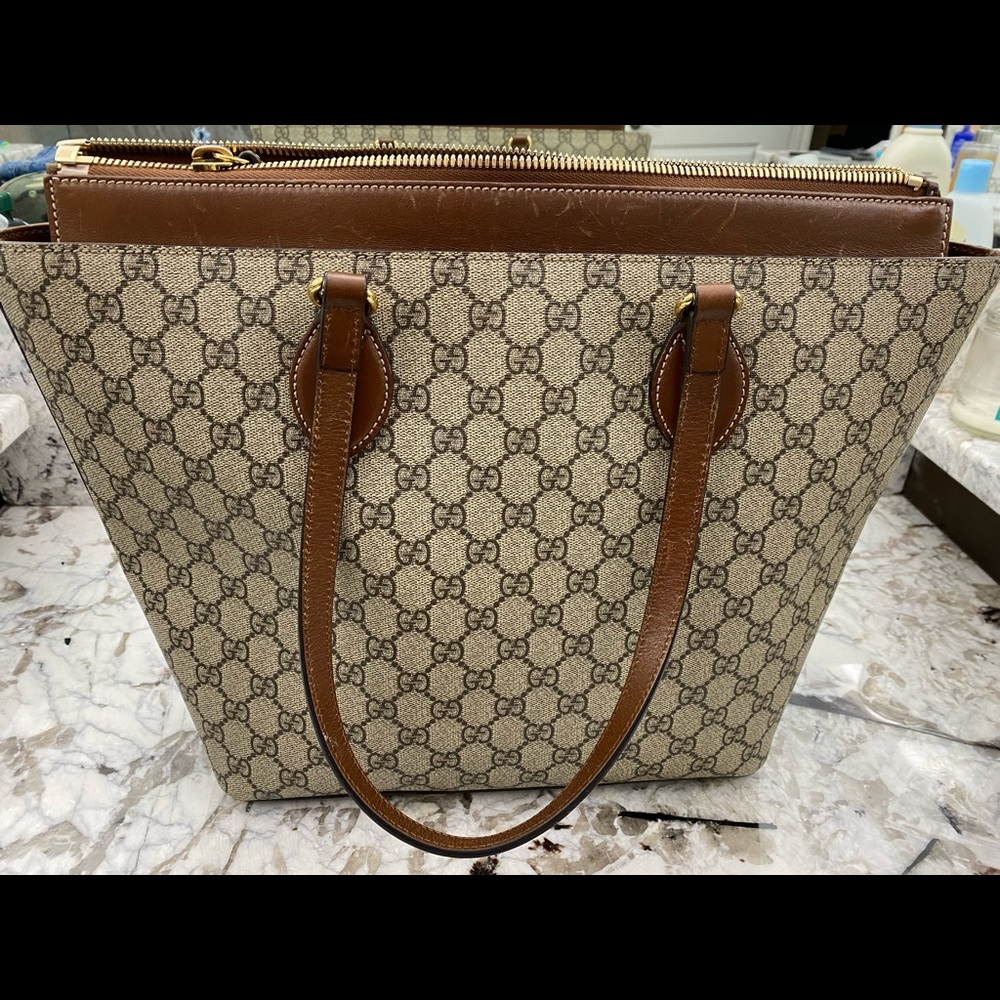 Gucci Supreme Tote